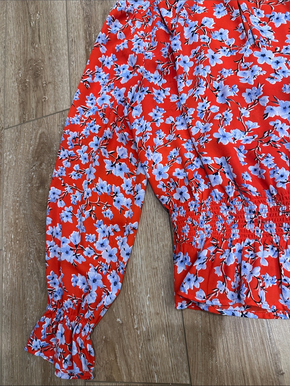 Ann Taylor Smocked Red and Blue Floral Blouse Size S - Picture 6 of 7